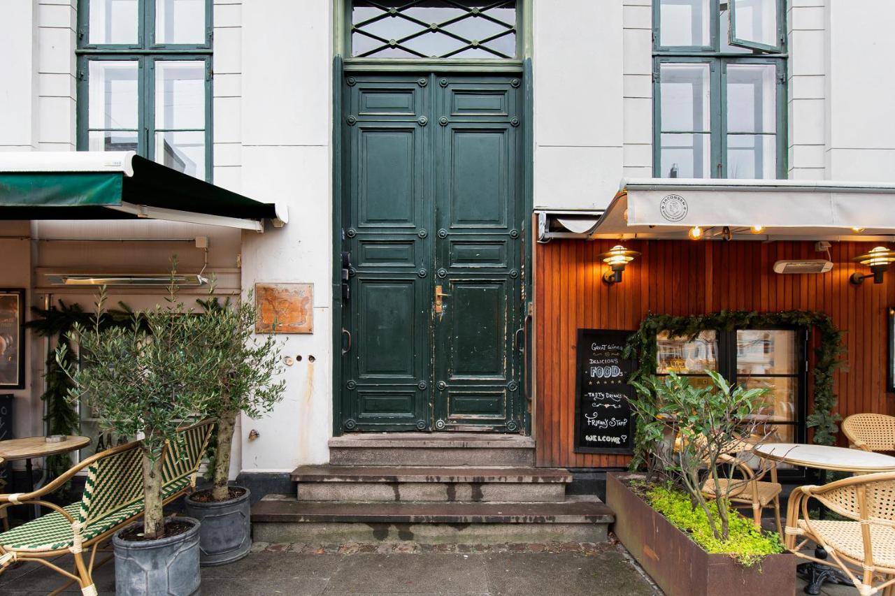 Sanders Square - Spacious Six-Bedroom Apartment Near Amalienborg Copenhague Extérieur photo